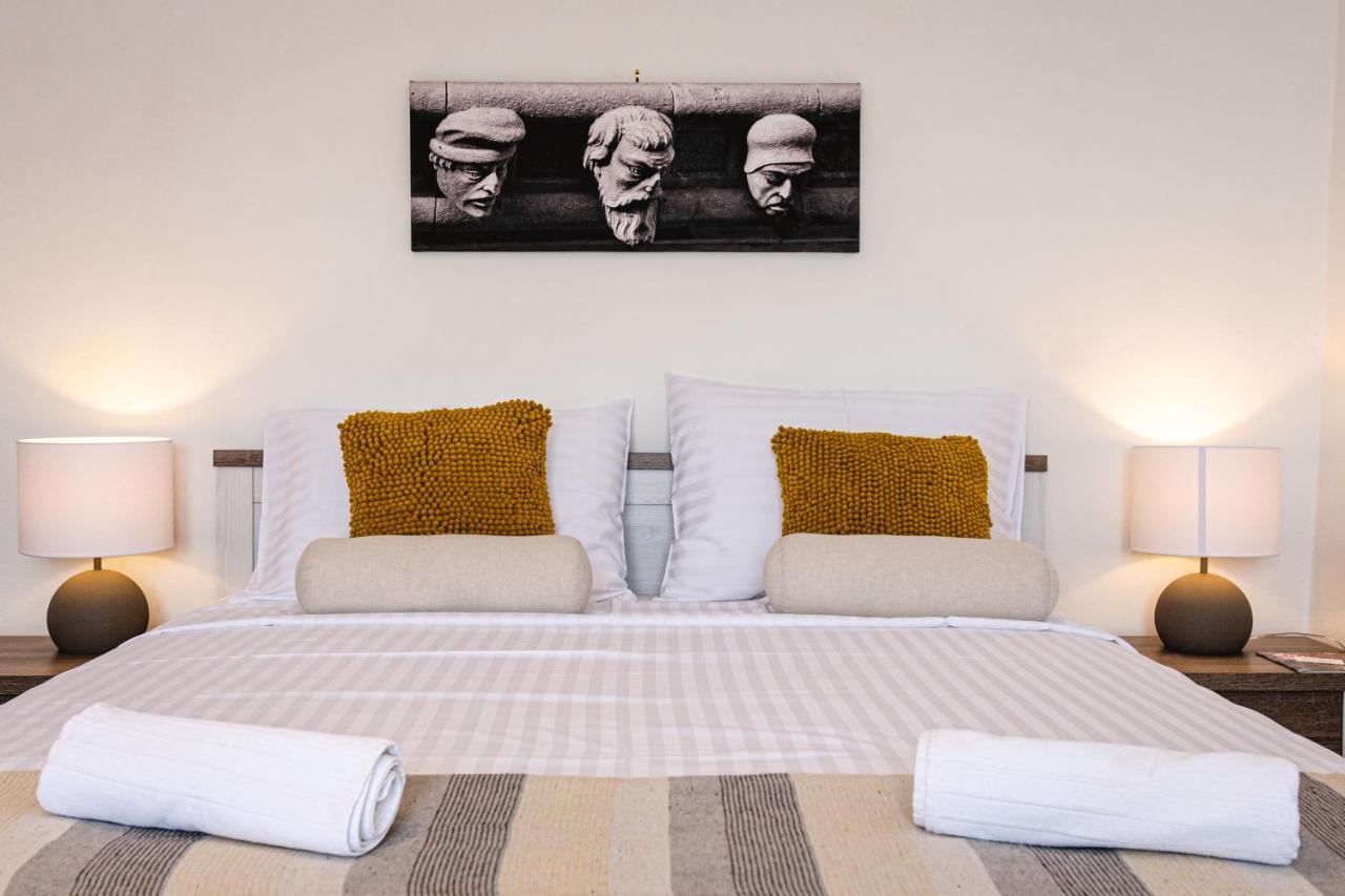 Korallion Apartment シベニク エクステリア 写真