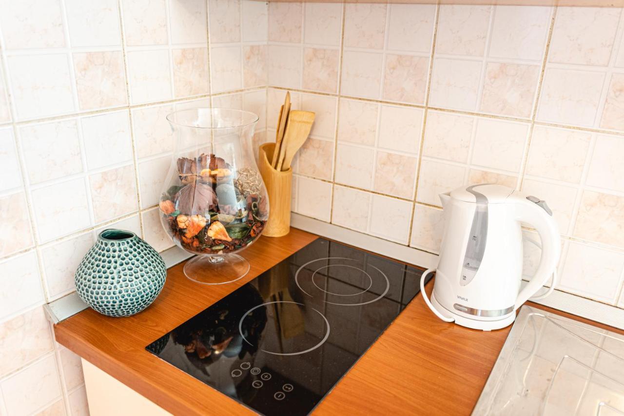 Korallion Apartment シベニク エクステリア 写真